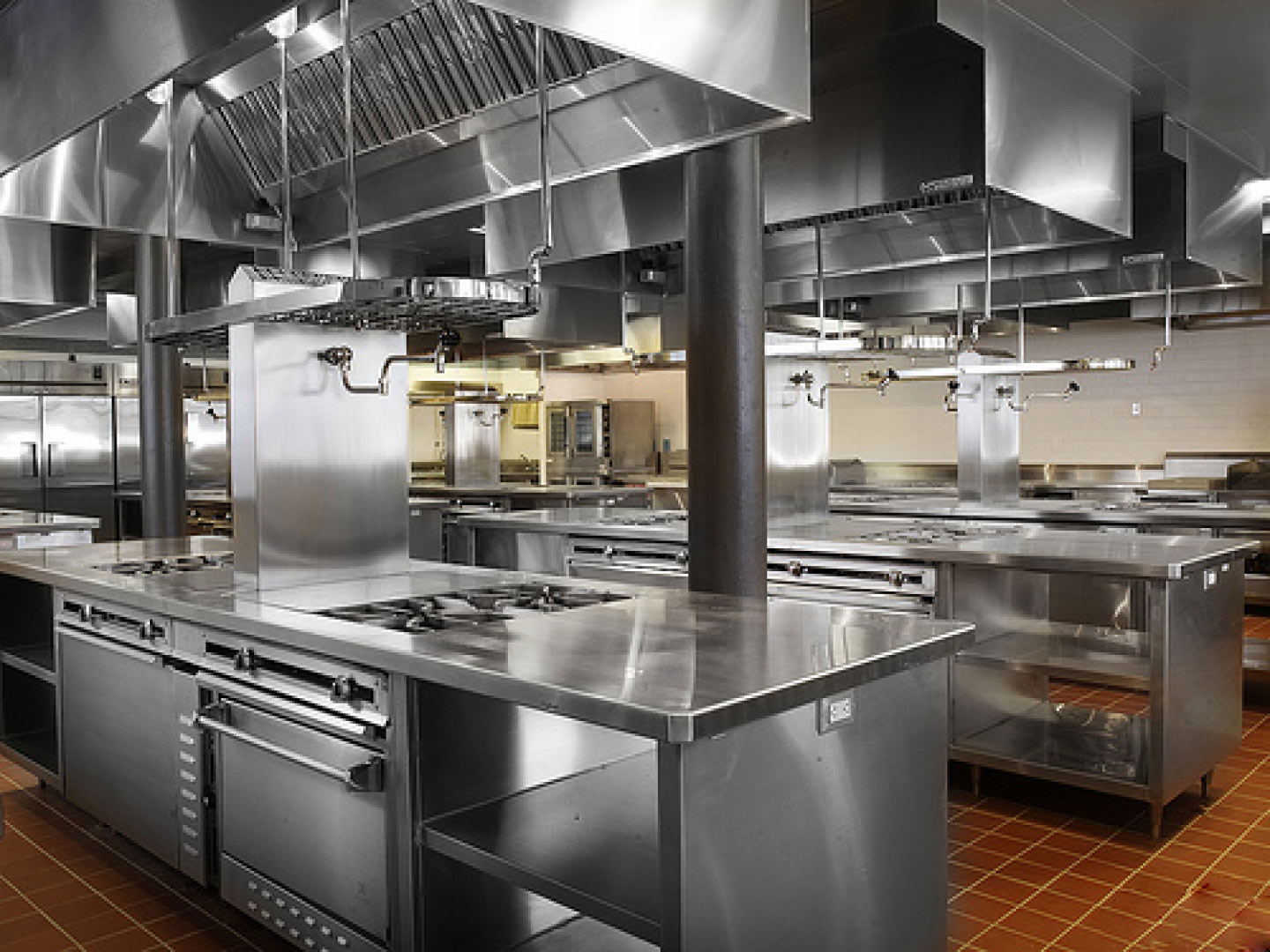 LONPON商用廚具—酒店廚房設備安全知識
